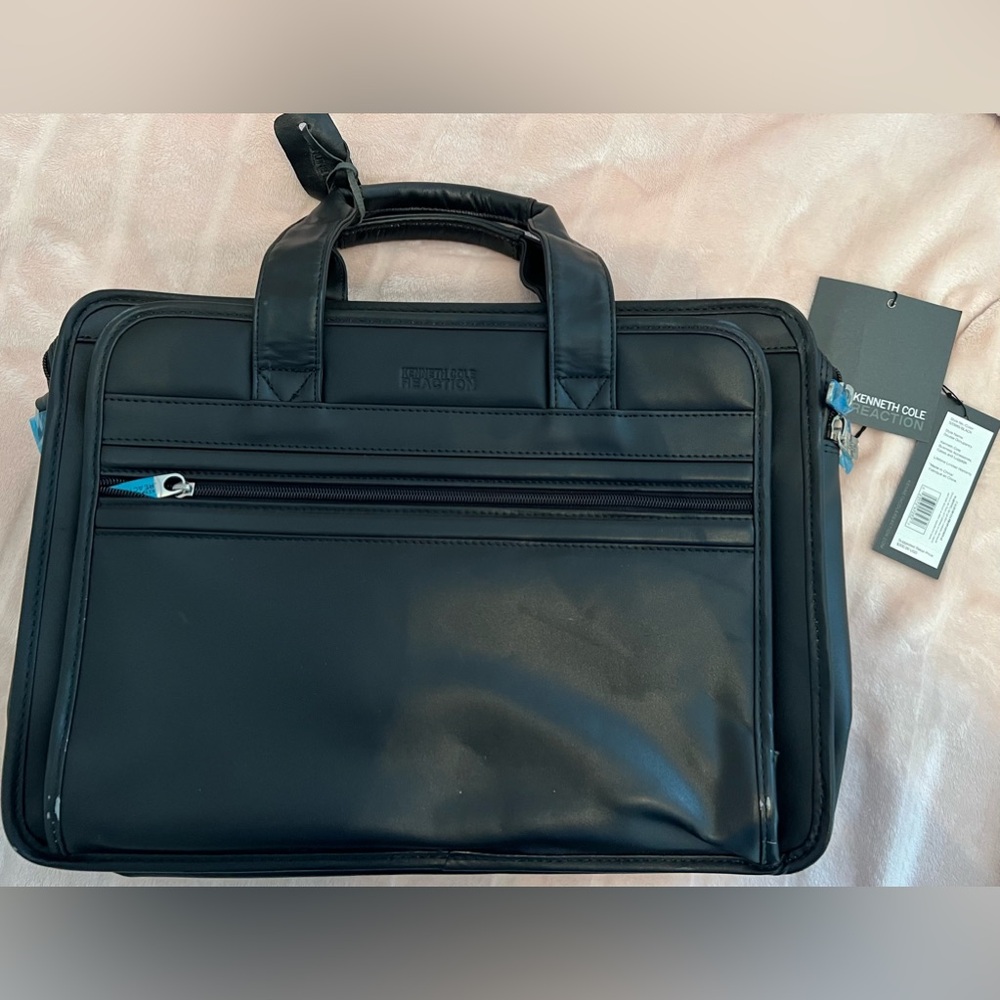 ✨Kenneth Cole black brief/work bag✨